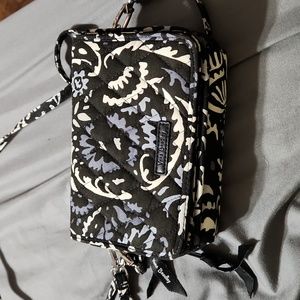 Vera Bradley small wallet/crossbody purse.